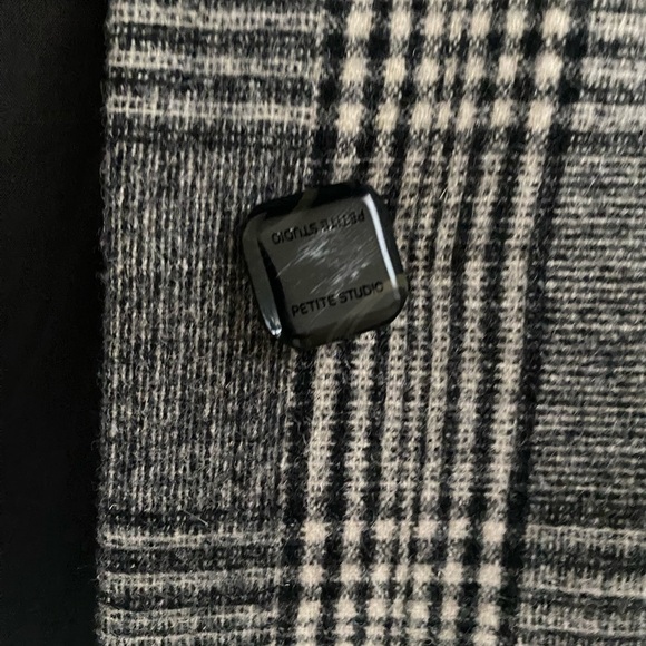 Petite Studio NYC Jane Wool Coat Women’s in Black and Gray Plaid - Picture 8 of 8